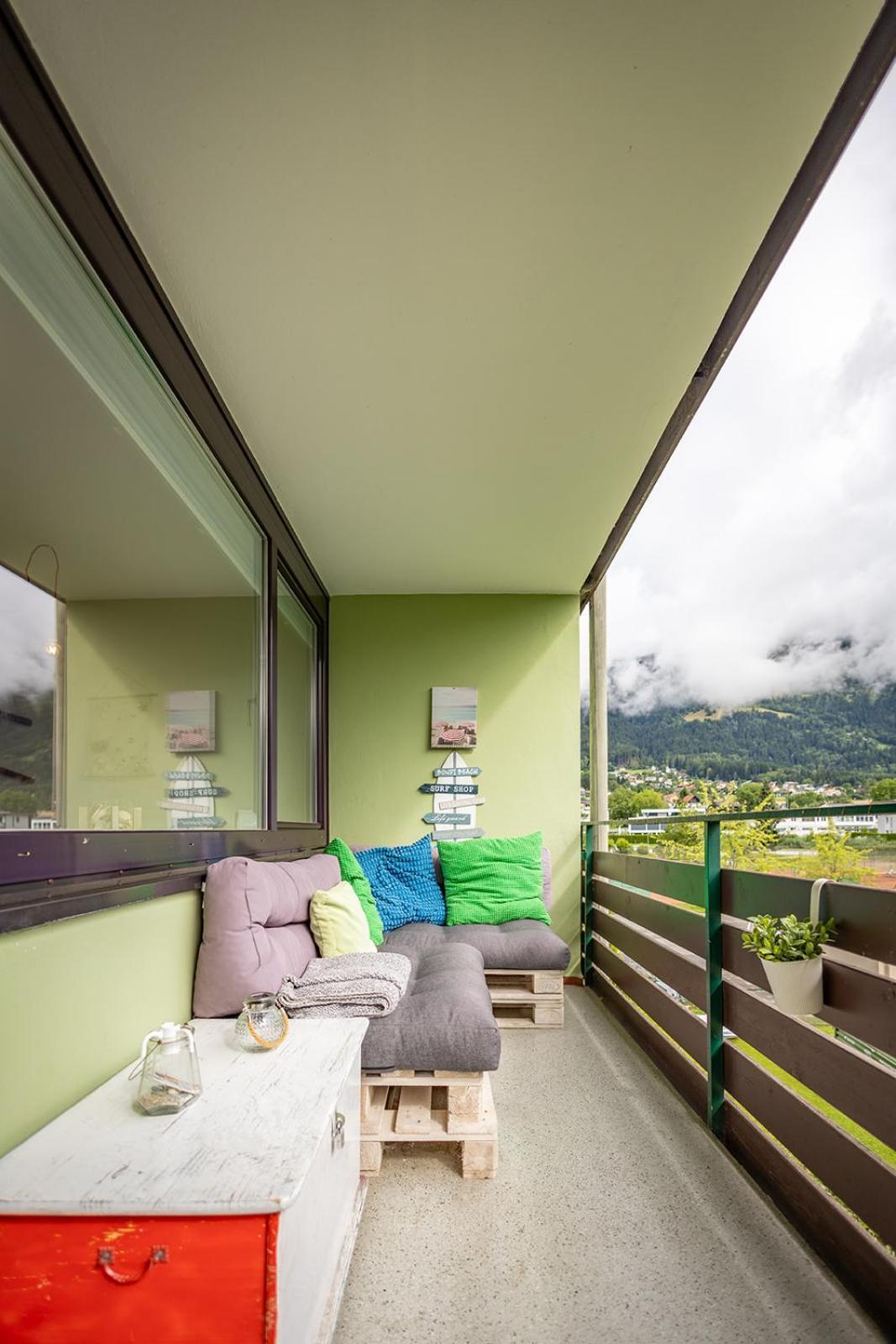 Mooki Beach Apartment Bodensdorf Exteriör bild